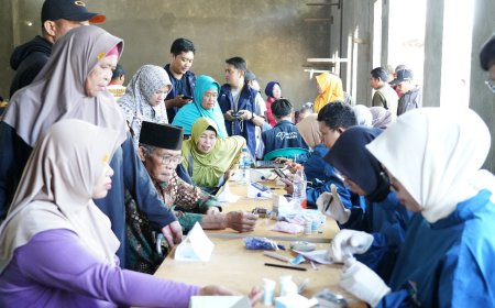 Biofarma Hadirkan Layanan Kesehatan Gratis di Subang, Warga Desa Cupunagara Rasakan Manfaat Nyata