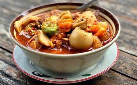 Kuliner Legendaris Bandung yang Wajib Dicoba Wisatawan