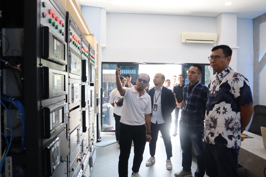 PLN UIT JBT Hadirkan Protection Lab di Hari Pelanggan Nasional