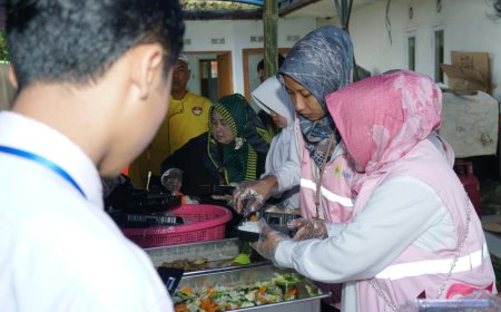 PLN Hadirkan Humanity Truck 2025 di Cianjur: Edukasi Gizi, Cegah Stunting, dan Bagikan 500 Nasi Box Bergizi
