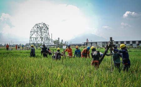 Hujan Ekstrem Terjang Klaten, Tower SUTT Roboh: PLN Kerahkan 100 Personel Pulihkan Listrik