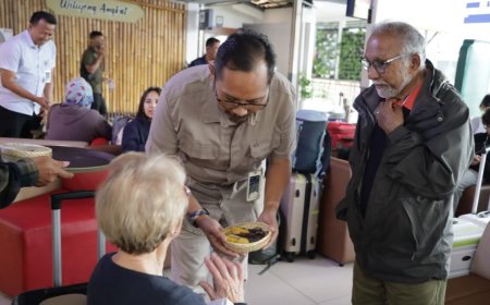 Hari Pangan Sedunia, KAI Ajak Penumpang ‘Ngemil Sehat’ dengan Pangan Lokal di Stasiun Bandung