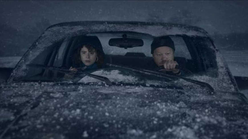 Netflix Buka Gerbang Kengerian: 12 Film Horor Terbaik yang Wajib Ditonton di 2025