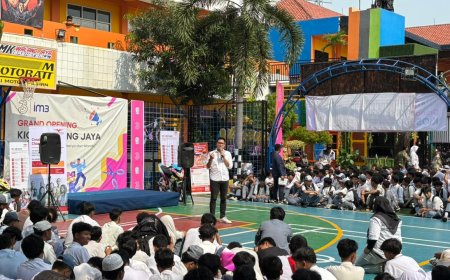 Indosat dan SMK Walang Jaya Perkuat Model Pembelajaran Berbasis Praktik Lewat Inisiatif Kios