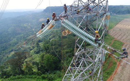 Tingkatkan Keandalan Listrik Industri, PLN UIP JBT Sukses Selesaikan Rekonduktoring SUTT 150 kV Kosambi–Sukatani