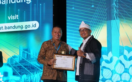 Bio Farma Raih PMDN Terbaik 2024, Tegaskan Peran Strategis di Sektor Kesehatan dan Ekonomi Nasional