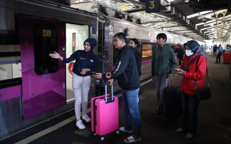 KAI Daop 2 Bandung Siapkan 4 Kereta Tambahan untuk Angkutan Nataru 2025/2026, Sediakan 44 Ribu Kursi Ekstra
