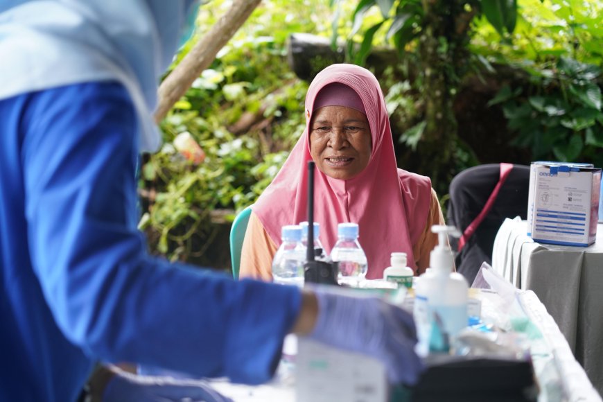Terungkap! Bio Farma Masuk Pedalaman Baduy Bawa Serum Anti Bisa Ular dan Layanan Kesehatan Lengkap!