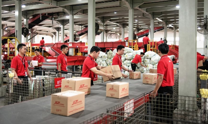 J&T Express Pecahkan Rekor! Volume Kiriman Global Tembus 100 Juta Paket pada 11.11