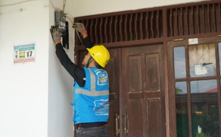 Musim Hujan Datang, PLN Jawa Barat: Jangan Lakukan Ini Saat Listrik Menyala!