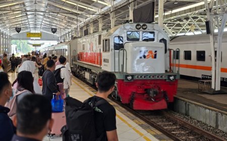 Libur Sekolah Picu Lonjakan Penumpang, Commuter Line Bandung Raya Jadi Primadona Wisata Nataru 2025/2026
