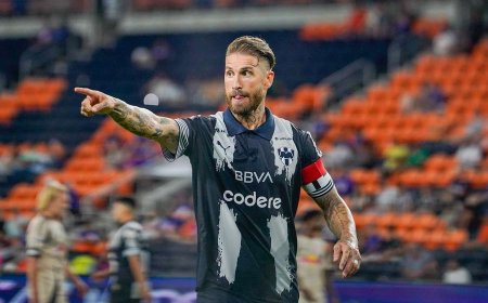 Sergio Ramos Lirik Persib? Bobotoh Menggema di Media Sosial