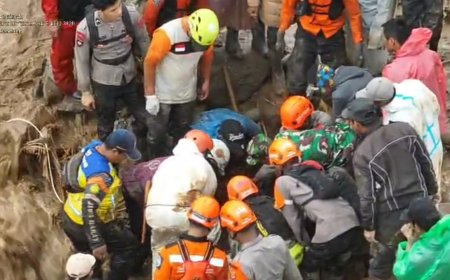 Longsor Pasirlangu Bandung Barat: Lili Ditemukan Selamat, Tim SAR Terus Cari Puluhan Korban