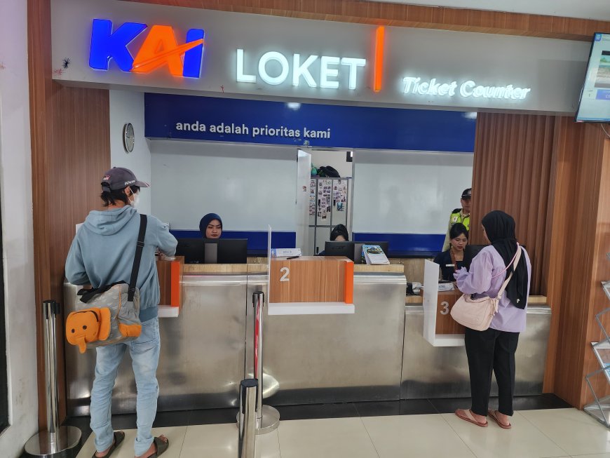 Jalur Rel Pulih, KA Kembali Melintas: KAI Lakukan Normalisasi, Tiga Kereta dari Bandung Dibatalkan