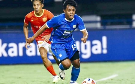 Bukan Dilepas, Febri Hariyadi Disekolahkan Persib: Jalan Sunyi Sang Winger Cari Kebangkitan