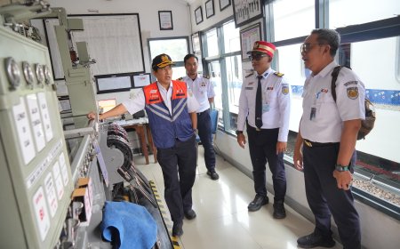 Jelang Mudik Lebaran 2026, Direksi KAI Inspeksi Daop 2 Bandung Demi Perjalanan Aman dan Nyaman