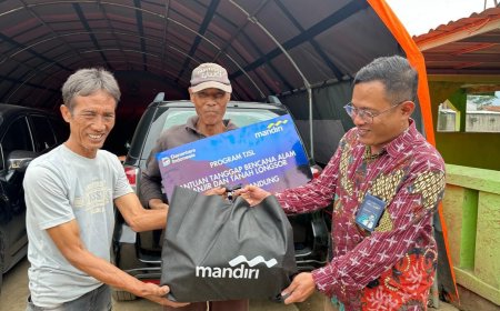 Bank Mandiri Salurkan Bantuan ke Masyarakat Terdampak Banjir Majalaya