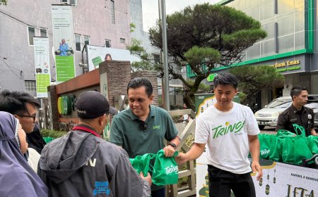 Pegadaian Kanwil X Jabar Tebar Keberkahan Berbagi 1.200 Paket Takjil untuk Masyarakat