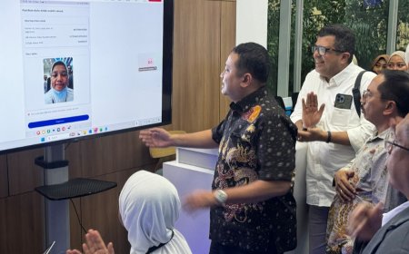 XLSMART Terapkan Registrasi SIM Biometrik Wajah dan eSIM, Standar Baru Keamanan Digital Indonesia