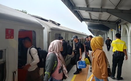 Mudik Lebaran 2026 Lebih Tertib! KAI Daop 2 Bandung Atur Ulang Jalur Penumpang di Stasiun Cimahi