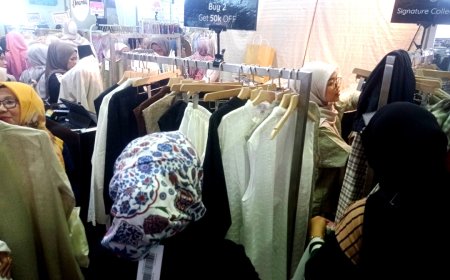 Serbu Diskon Lebaran! 7 Tempat Belanja Baju Murah di Bandung Ini Jadi Incaran Wisatawan