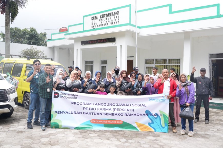 Bio Farma Salurkan 1.650 Paket Sembako Ramadhan untuk Warga Bandung dan Bandung Barat