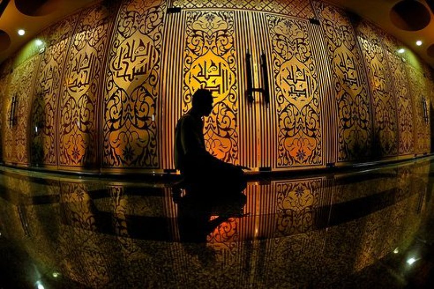Mengenal I’tikaf di Masjid: Pengertian, Rukun, dan Keutamaannya di 10 Hari Terakhir Ramadan