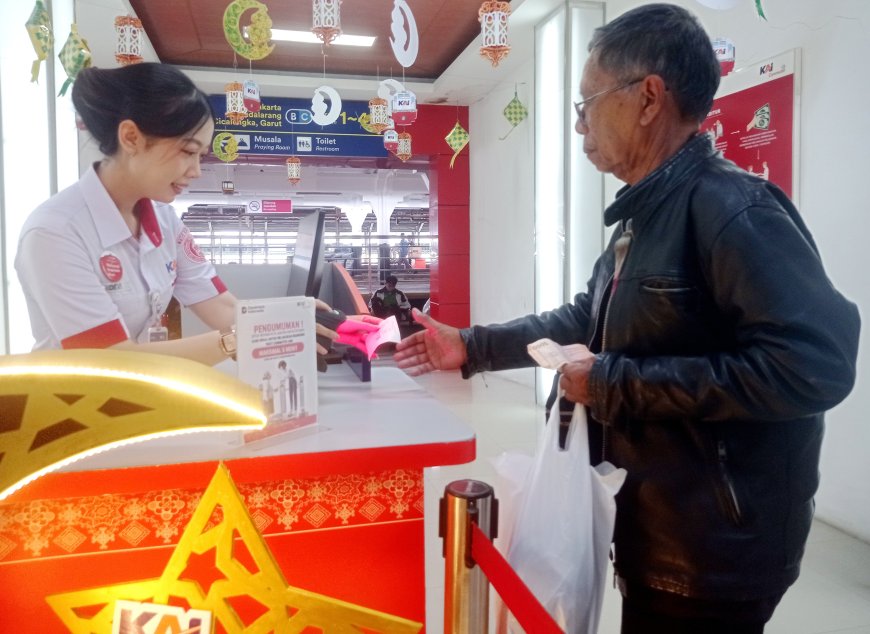 Lonjakan Penumpang Lebaran 2026! KAI Commuter Bandung Layani 581 Ribu Pengguna