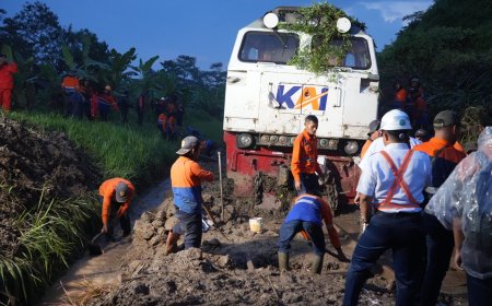 Longsor Ganggu Jalur KA Maswati–Sasaksaat, KAI Pastikan Seluruh  Penumpang KA Ciremai Selamat