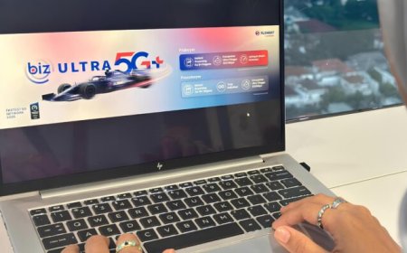 XLSMART Luncurkan BIZ Ultra 5G+, Internet Enterprise Berbasis 5G Super Cepat hingga 500 Mbps untuk Dorong Transformasi Digital Bisnis