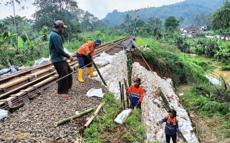KAI Daop 2 Bandung Gercep Tangani Gogosan Rel, KA Siliwangi Ditargetkan Normal Besok