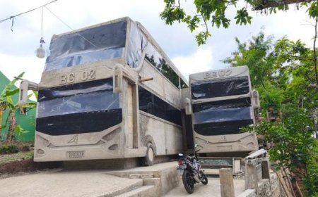 Viral! Rumah Berbentuk Bus Double Decker di Wonogiri, Biayanya Rp160 Juta