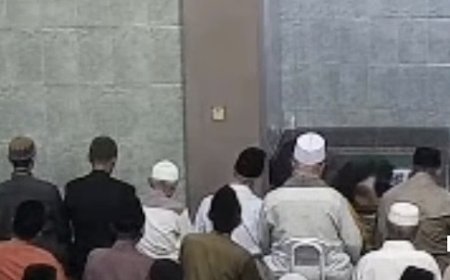 Viral! Imam di Depok Meninggal Saat Sujud Sholat Subuh