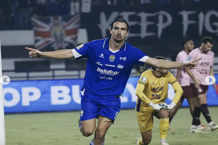 Persib vs Arema FC Malam Ini! Prediksi Skor dan Susunan Pemain