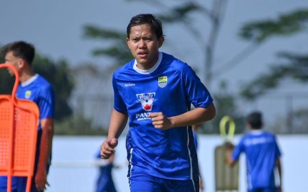 Adam Alis Bakar Semangat PERSIB! Siap Bungkam Persija di Samarinda demi Mimpi Juara