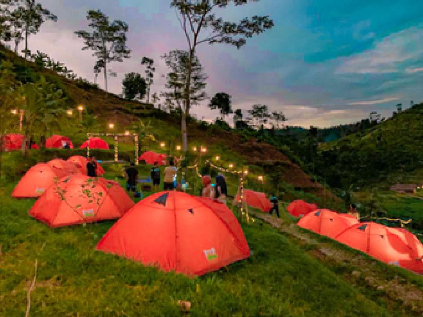 7 Tempat Camping Terbaik di Indonesia untuk Liburan Akhir Pekan, Nomor 3 Jadi Favorit Pecinta Alam