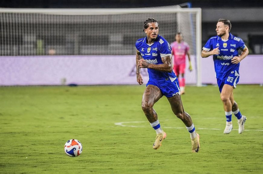 Persib di Ambang Hattrick Juara, Ramon Tanque Kirim Peringatan