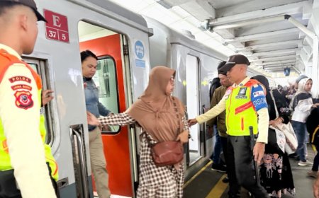 Libur Panjang Dongkrak Okupansi Commuter Line Bandung Raya, Rata-Rata Angkut 37 Ribu Penumpang per Hari