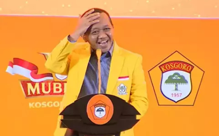 Bahlil Syok Dengar Lagu MBG Saat Naik Podium