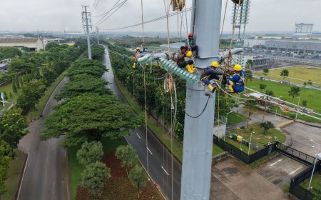 PLN Operasikan Infrastruktur Listrik Telukjambe, Pasok Industri dan Data Center Karawang Makin Andal