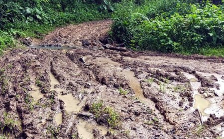 Cara Lapor Jalan Rusak di Jawa Barat lewat HP