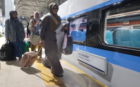 KA Cikuray Jadi Kereta Favorit Semester I 2026, KAI Daop 2 Bandung Layani 2,77 Juta Penumpang