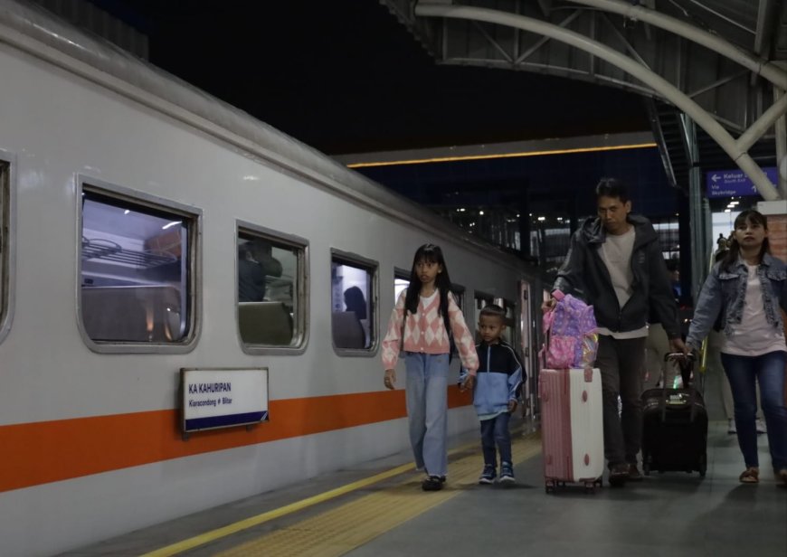 KAI Daop 2 Bandung Layani 2,77 Juta Penumpang pada Semester I 2026, Tumbuh 11,2 Persen