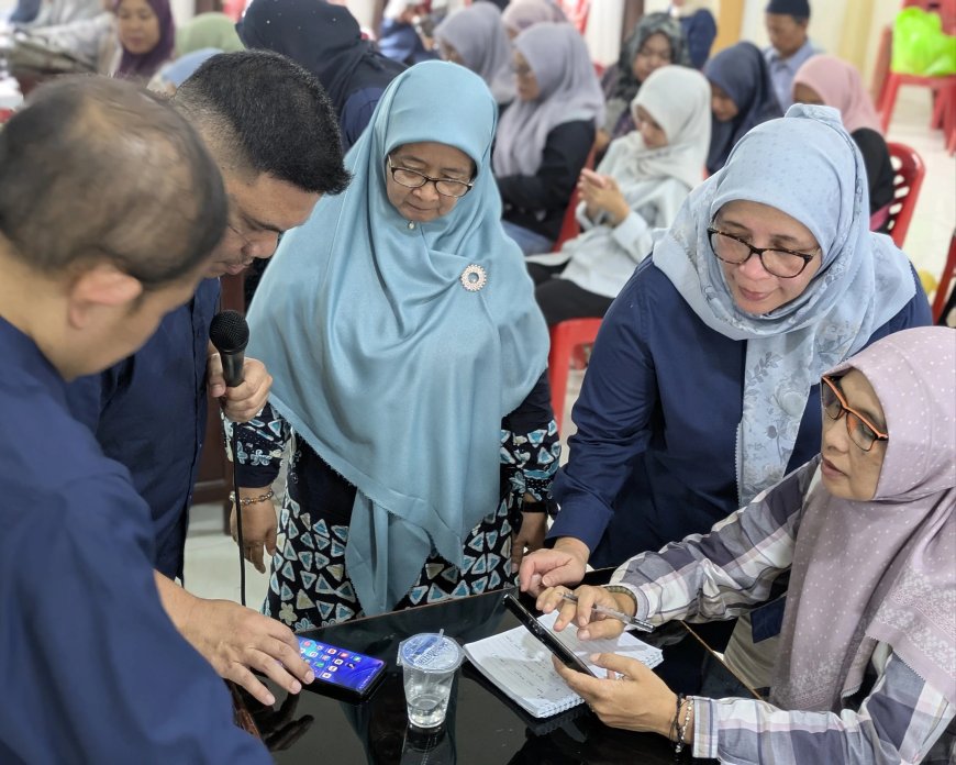 30 UMKM Ikuti Pelatihan Bisnis Digital SBM ITB