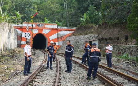 KAI Daop 2 Koordinasi BMKG Pantau Erupsi Anak Krakatau, Keselamatan Penumpang Jadi Prioritas