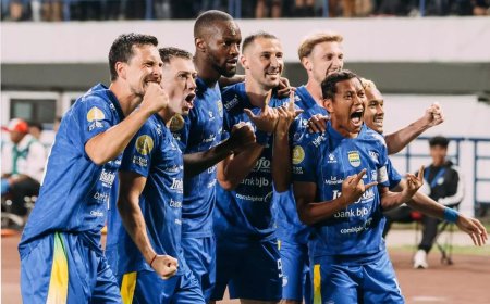 Kalahkan PSM 3-1, Persib Jadikan Kemenangan Perdana Modal Awal di Super League