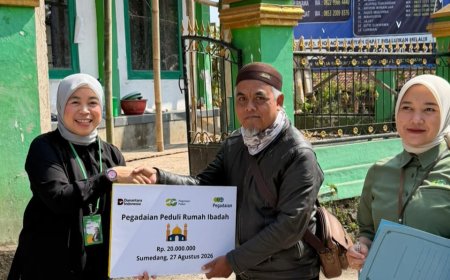 Pegadaian Jabar Salurkan Rp20 Juta untuk Renovasi Masjid Jami’ Al-Istiqomah Sumedang