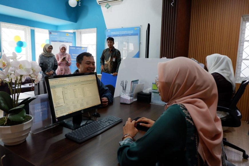 Manajemen PLN Jabar Turun Langsung Sapa Pelanggan di HPN 2026