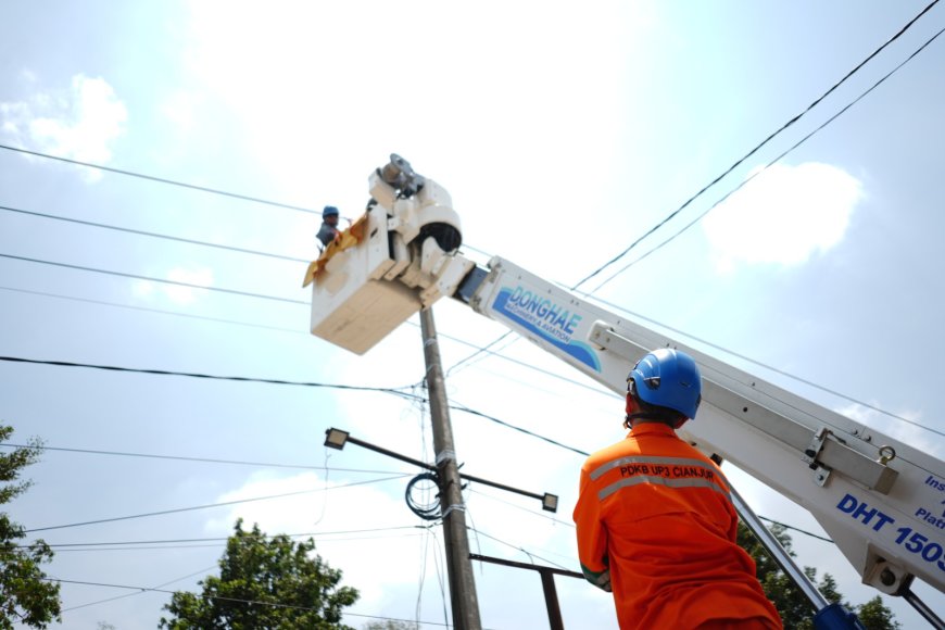 PLN UID Jabar Selamatkan Energi Rp1 Miliar Lewat PDKB Kuningan