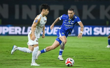 Sempat Tertinggal, Persib Bangkit dan Tahan Imbang Dewa United 2-2
